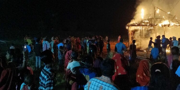 धनुषाको कमला तटमा सुरु महायज्ञको हवन मण्डपमै आगलागी, सहभागीको भागाभाग